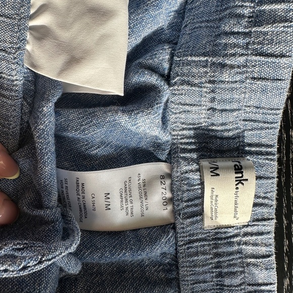 Frank & Oak Linen Blend Women's Shorts - Picture 3 of 3